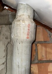 Rookgaskanaal asbestcement merk SVK detail